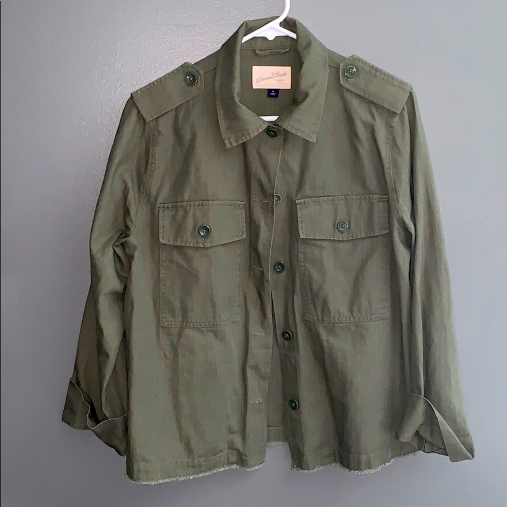 Army green jacket - worn once SIZE M